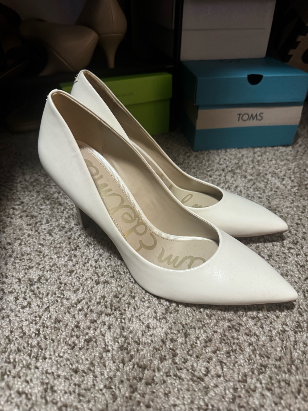 Brand New Sam Edelman Pointed Toe Leather Pumps in Light Beige - Picture 7 of 8